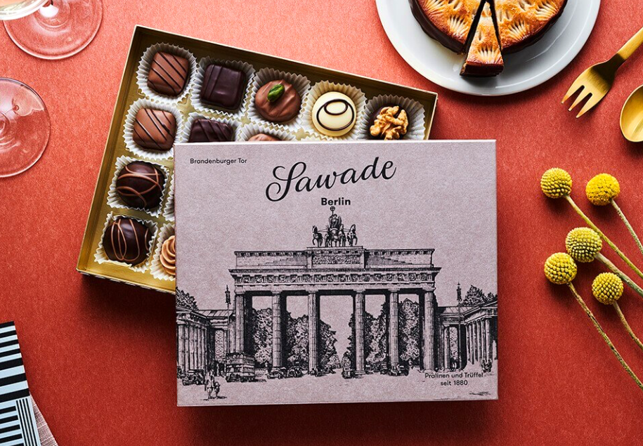 Sawade Berlin - Verpackung voller Pralinen und Süßigkeiten